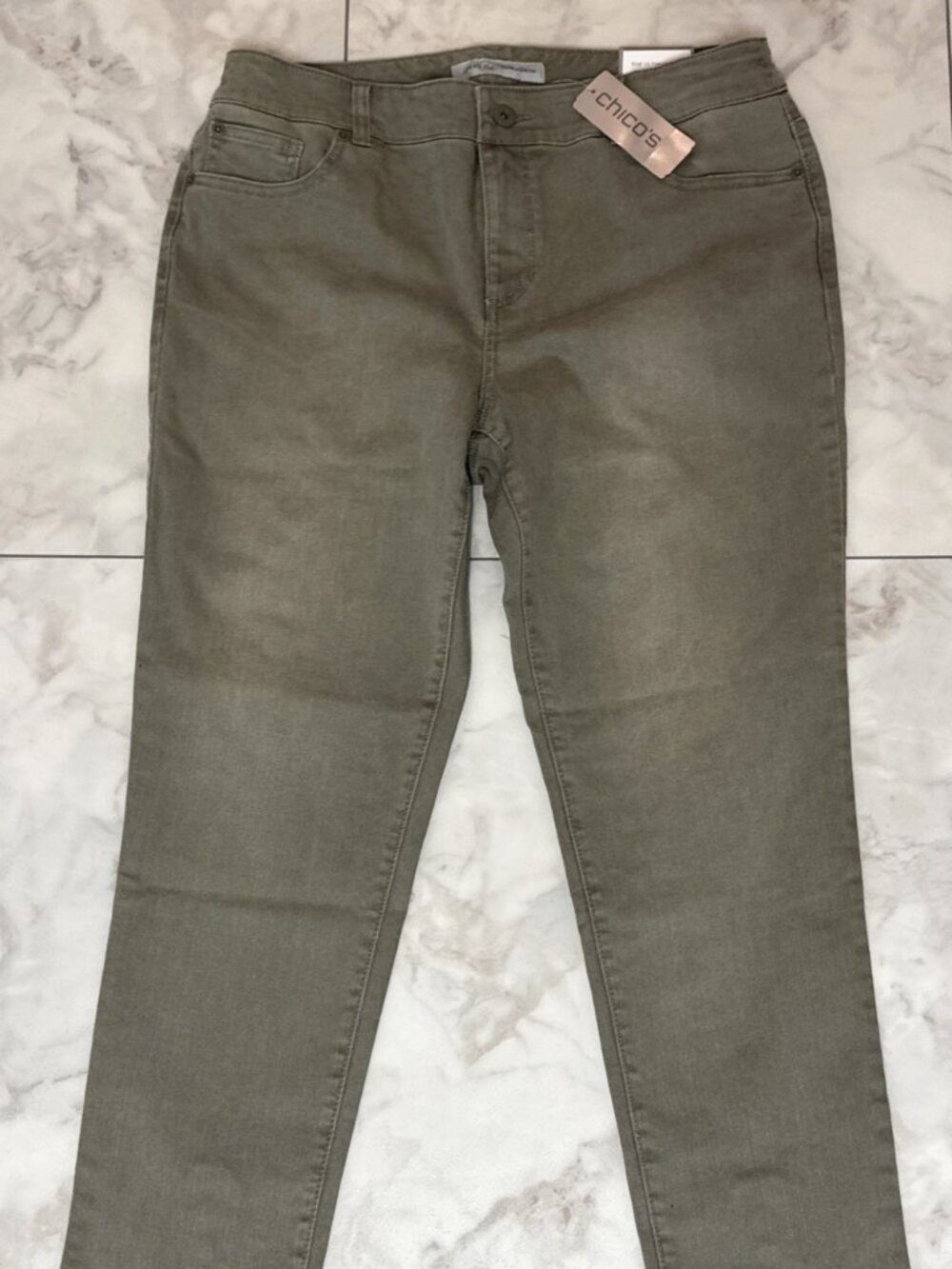 Chico's Platinum Denim Fatique Jeans Womens 2 Army Green Stretch Pants 34x28 NEW